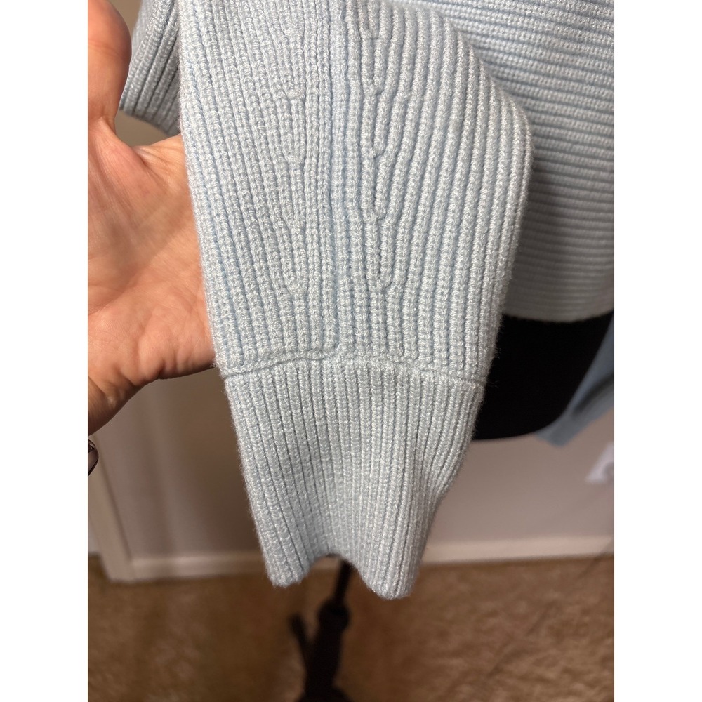 House of Harlow 1960 Light Blue Ribbed Cropped Sweater Medium - Picture 5 of 7